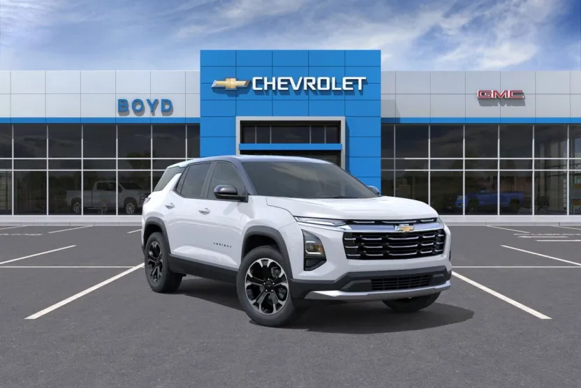 2026 Chevrolet Equinox LT photo 1