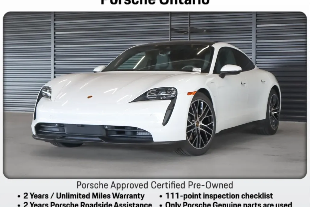 2023 Porsche Taycan photo 1