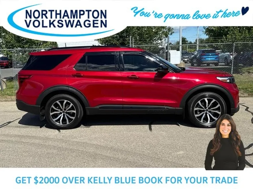 2020 Ford Explorer ST photo 1