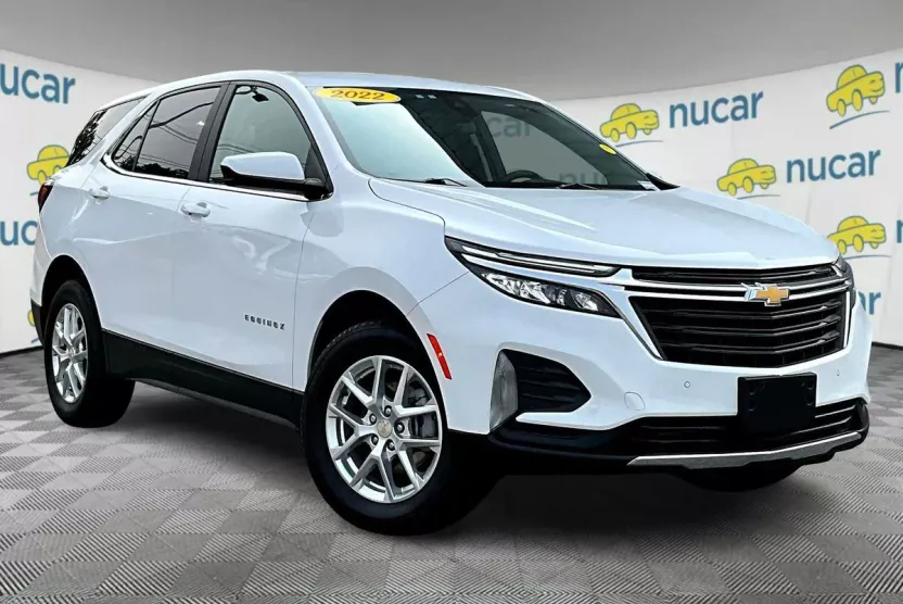 2022 Chevrolet Equinox LT photo 1