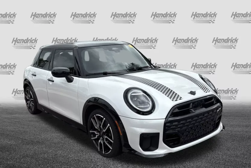 2025 Mini Cooper Hardtop S photo 1