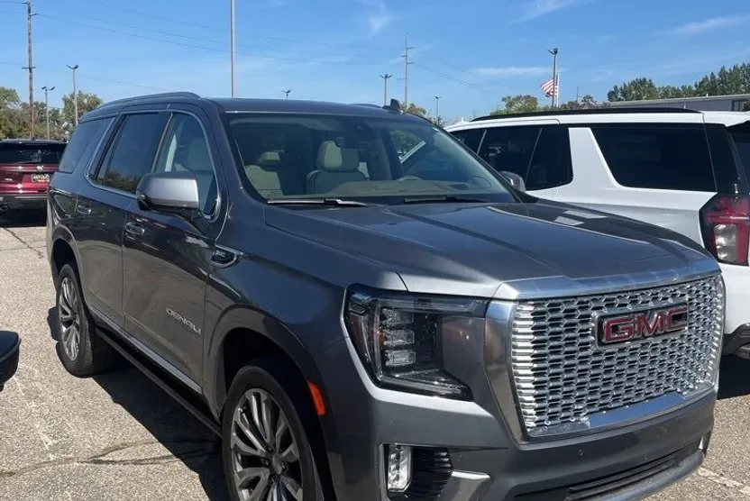 2021 Gmc Yukon Denali photo 1