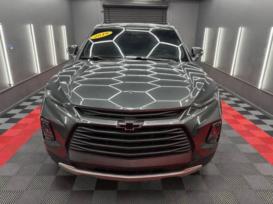 2019 Chevrolet Blazer 2LT photo 1