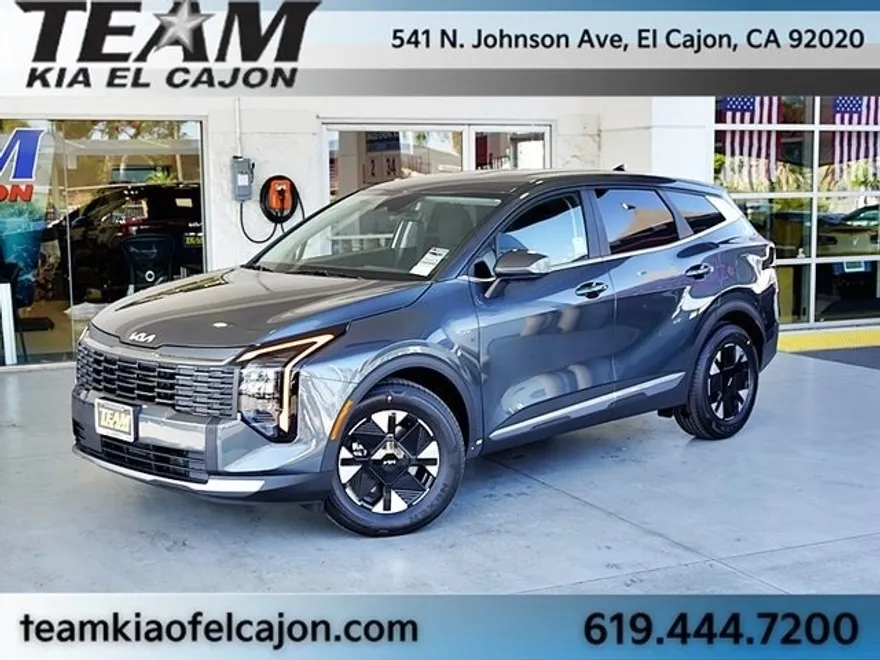 2026 Kia Sportage Hybrid LX photo 1