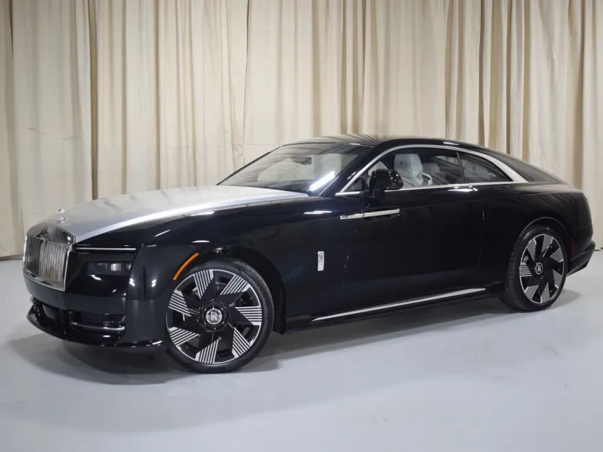 2024 Rolls Royce Spectre photo 1