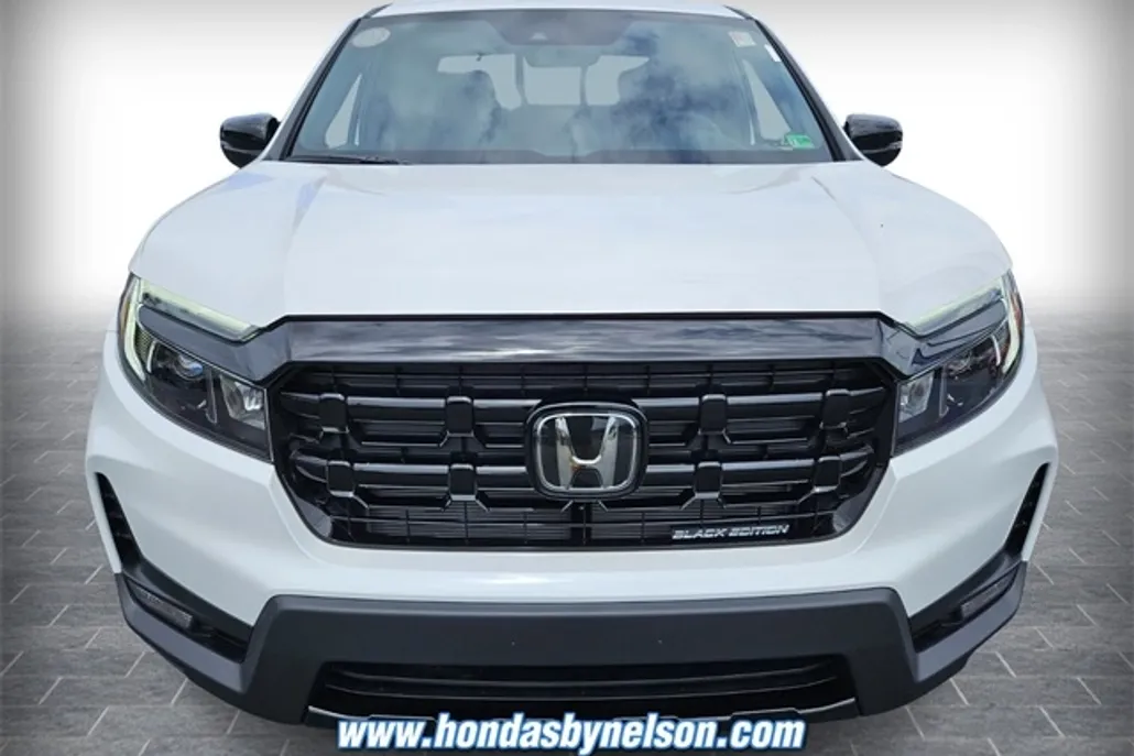2025 Honda Ridgeline Black Edition photo 1