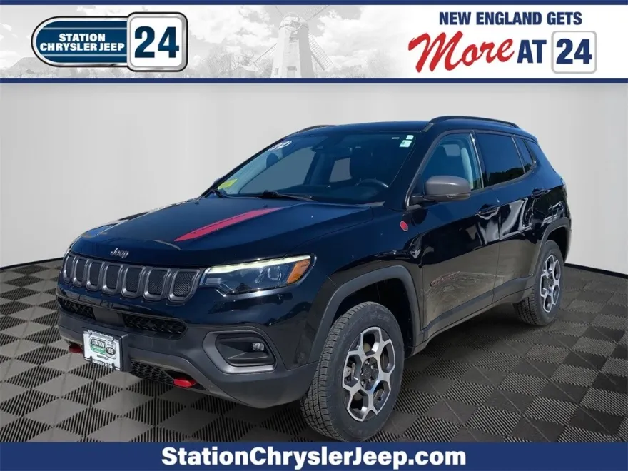 2022 Jeep Compass Trailhawk photo 1