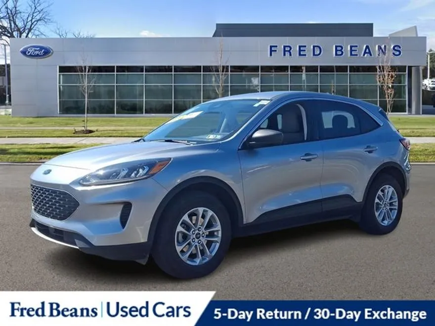 2022 Ford Escape SE photo 1