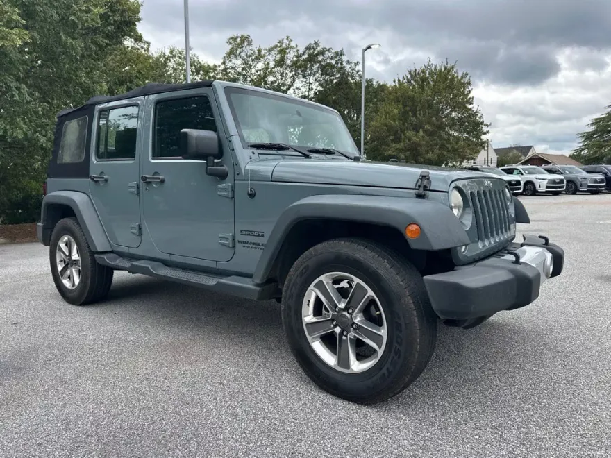 2014 Jeep Wrangler Unlimited Sport photo 1