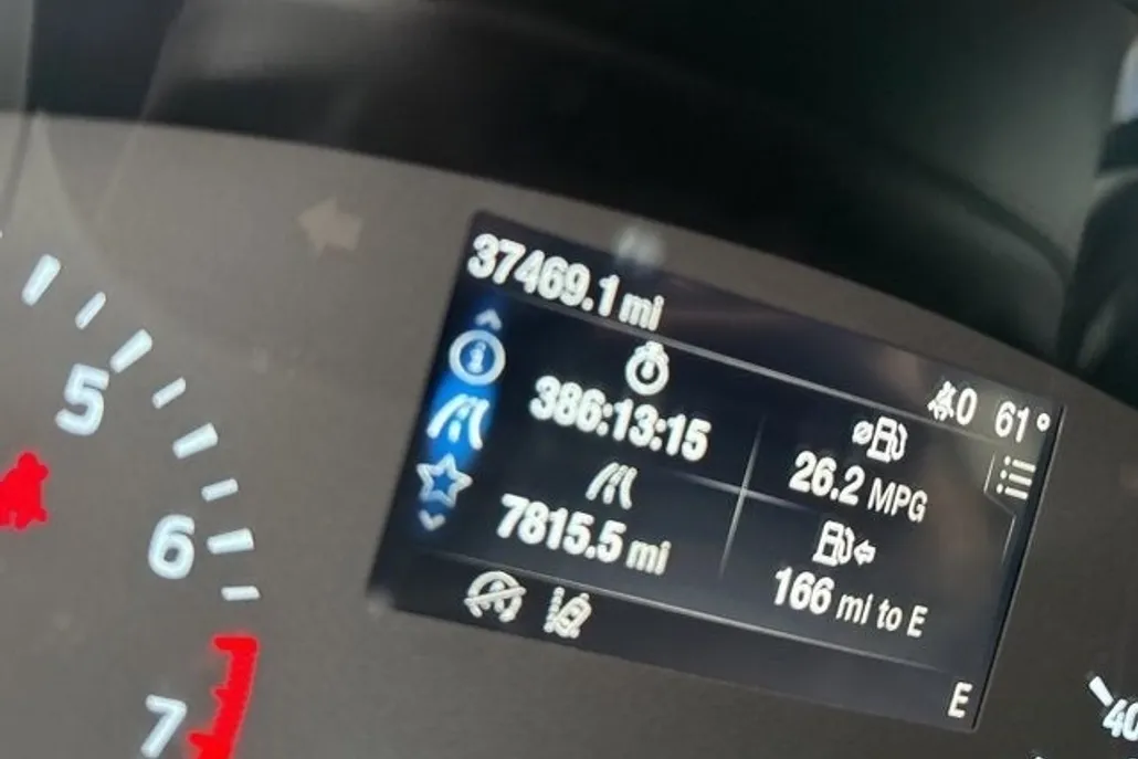 2022 Ford Escape SE photo 1