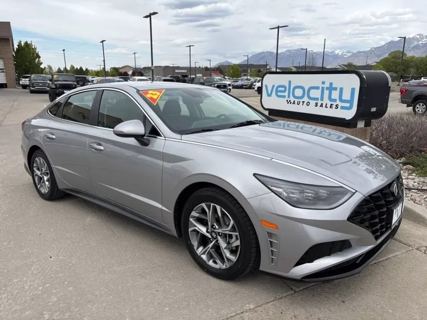 2023 Hyundai Sonata SEL photo 1