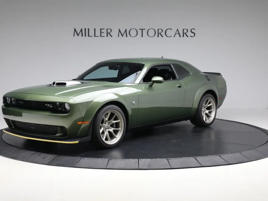 2023 Dodge Challenger R/T Scat Pack photo 1