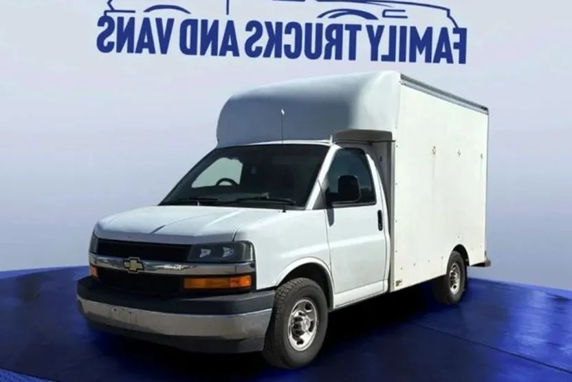 2012 International MA025 DuraStar 4300 photo 1