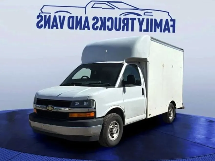 2012 International MA025 DuraStar 4300 photo 1