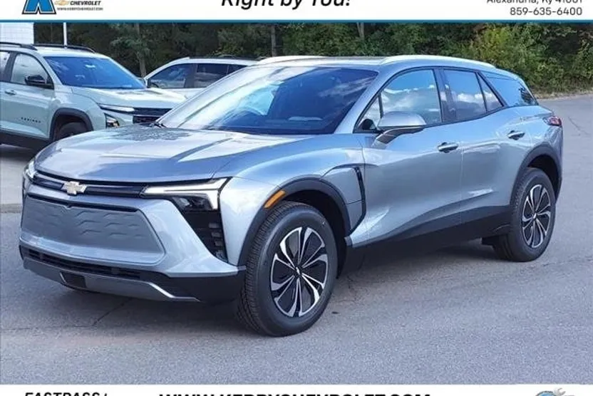 2025 Chevrolet Blazer EV photo 1