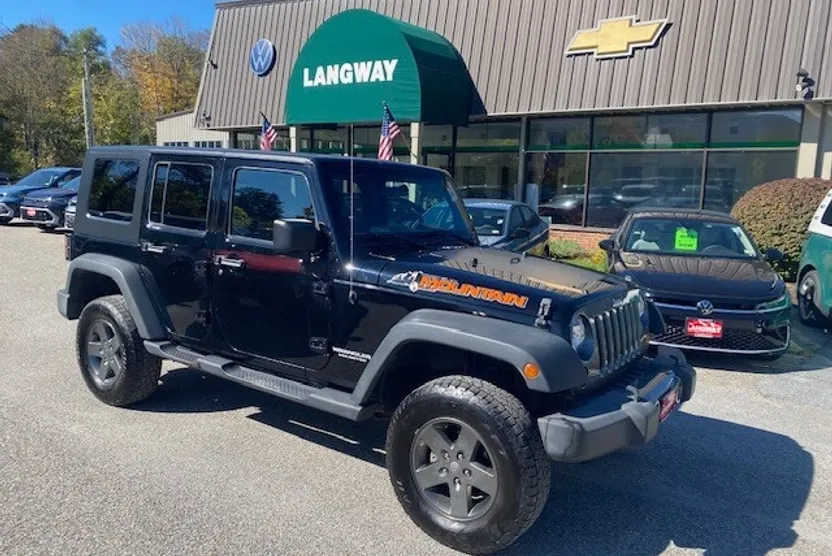 2010 Jeep Wrangler Unlimited Sport photo 1