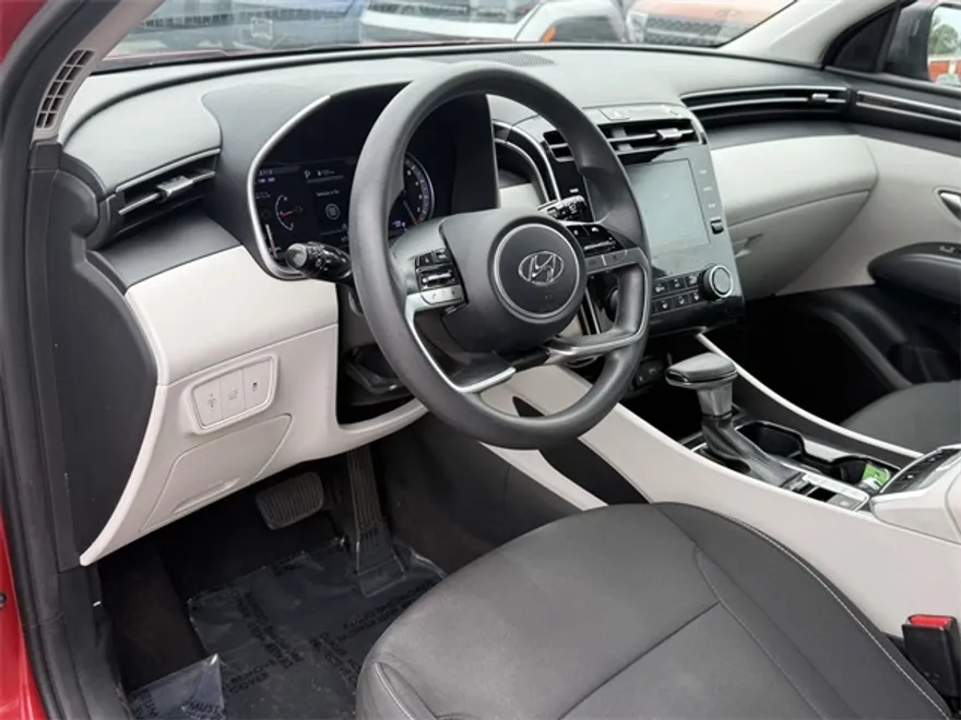 2023 Hyundai Tucson SEL photo 1
