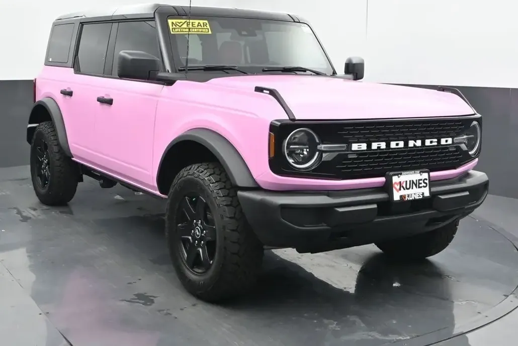 2025 Ford Bronco Big Bend photo 1