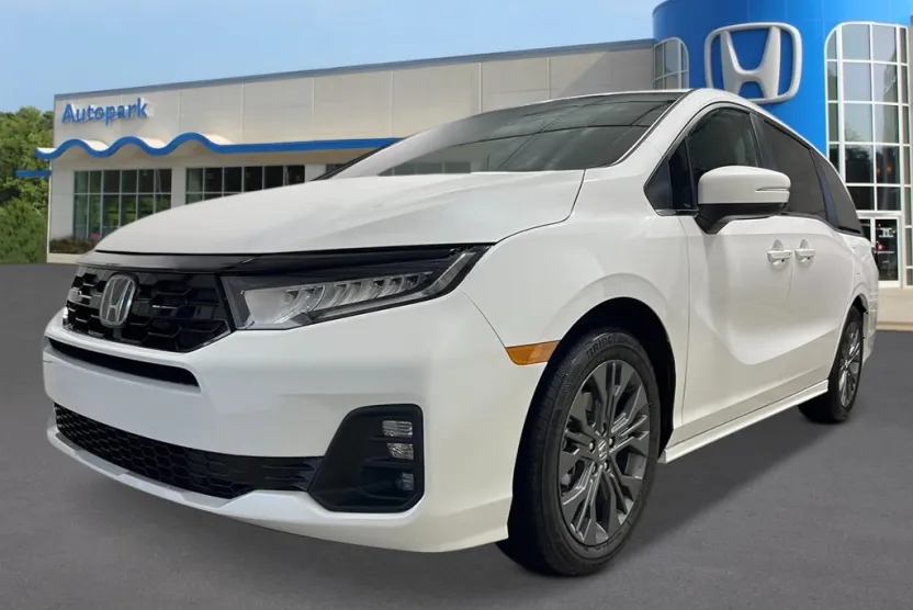 2026 Honda Odyssey Touring photo 1
