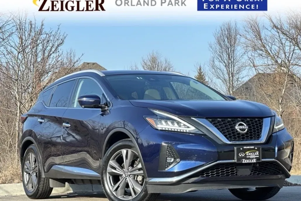 2023 Nissan Murano Platinum photo 1