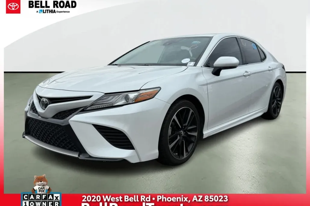 2019 Toyota Camry XSE photo 1