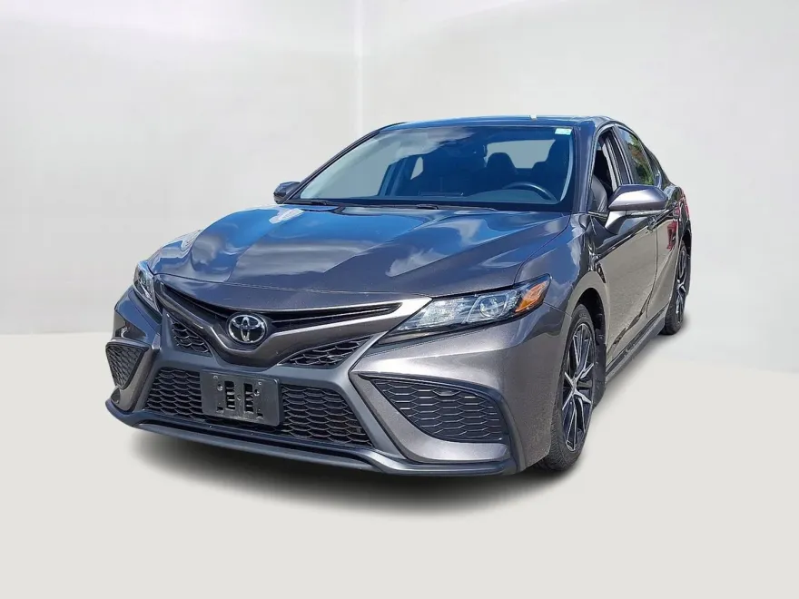 2023 Toyota Camry SE photo 1