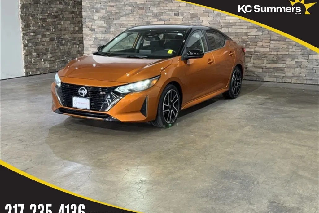 2024 Nissan Sentra SR photo 1