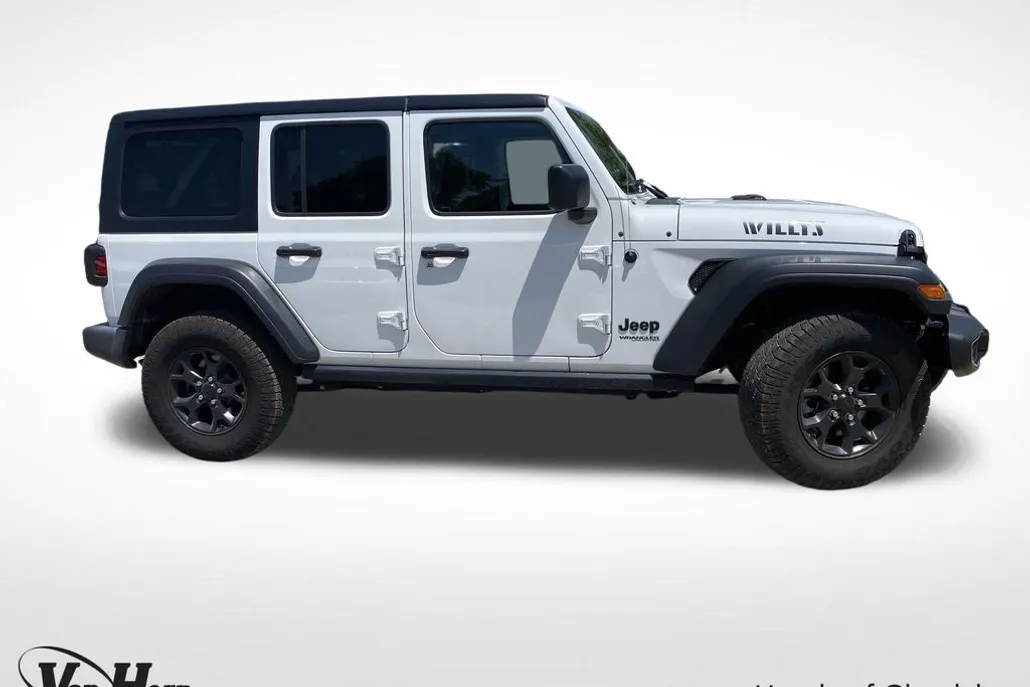 2021 Jeep Wrangler Unlimited Willys photo 1