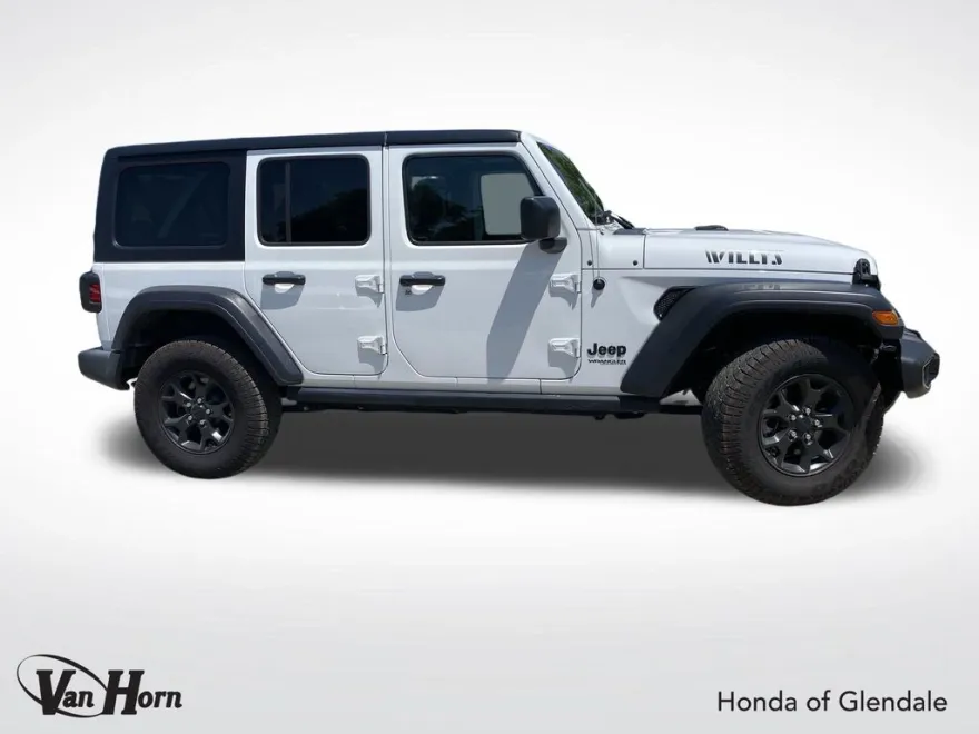 2021 Jeep Wrangler Unlimited Willys photo 1