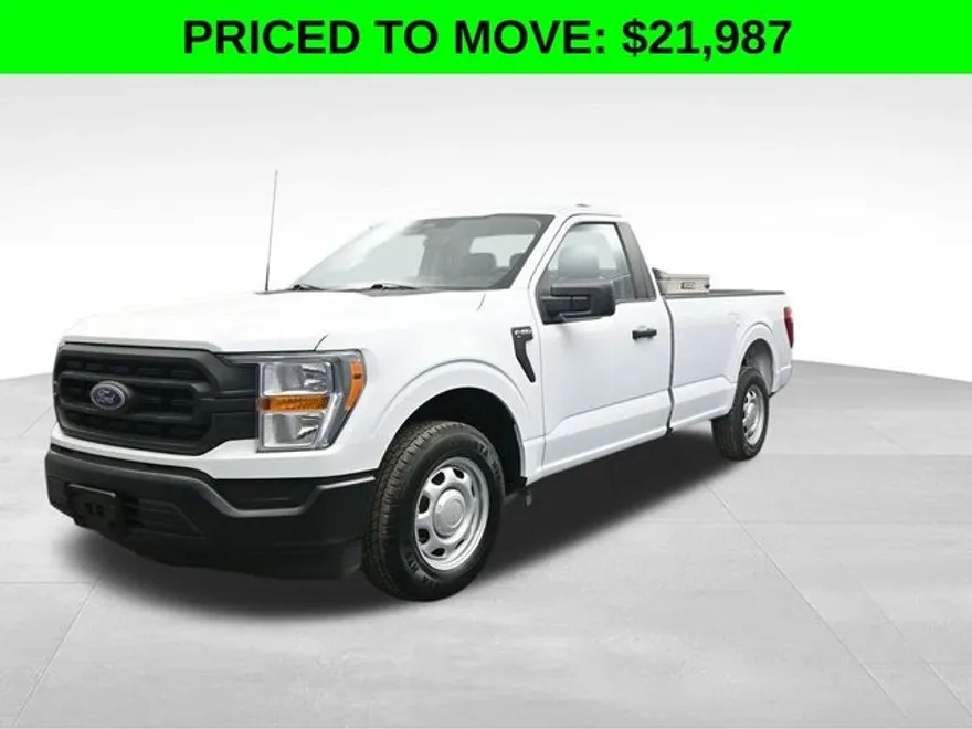 2022 Ford F-150 XL photo 1