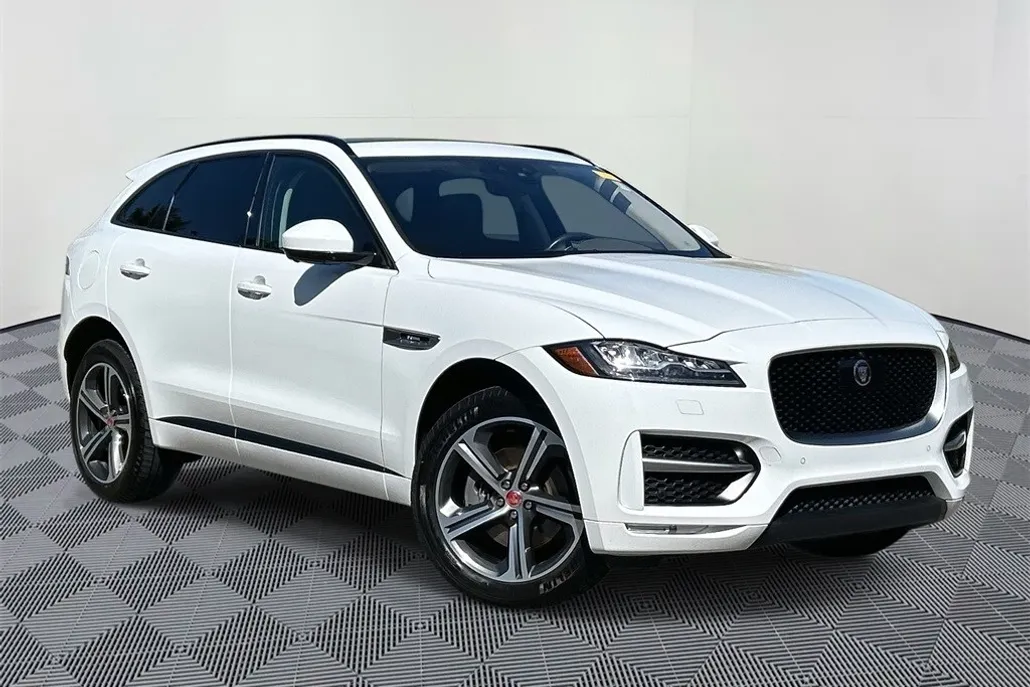 2019 Jaguar F-PACE R-Sport photo 1