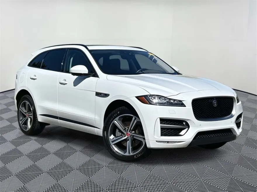 2019 Jaguar F-PACE R-Sport photo 1