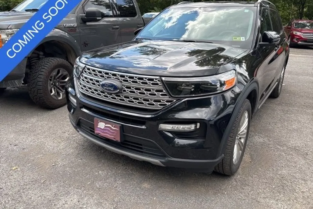 2022 Ford Explorer Limited photo 1