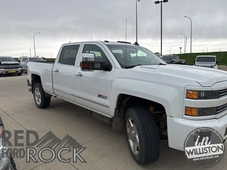 2015 Chevrolet Silverado 2500HD LTZ photo 1