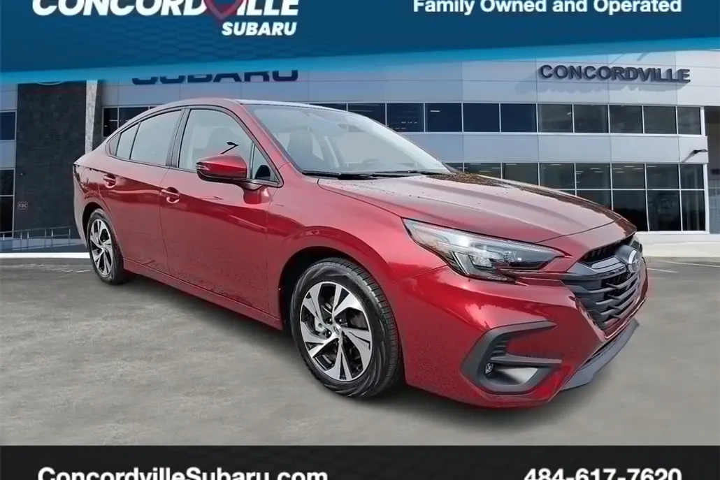 2025 Subaru Legacy Premium photo 1