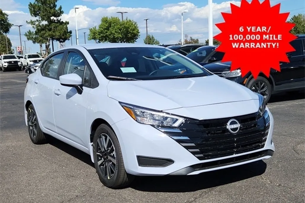 2025 Nissan Versa 1.6 SV photo 1