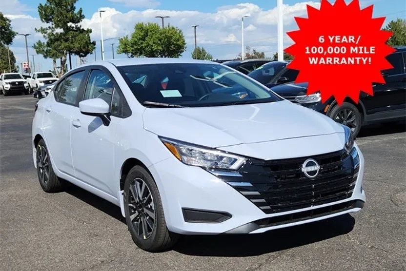 2025 Nissan Versa 1.6 SV photo 1