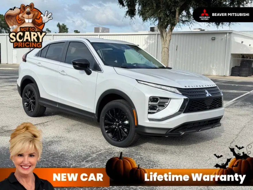 2025 Mitsubishi Eclipse Cross LE photo 1