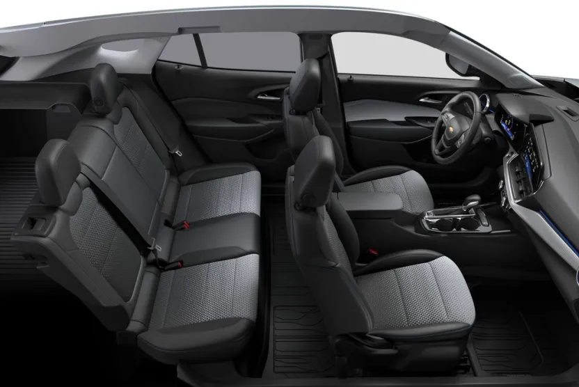 2026 Chevrolet Trax LT photo 1