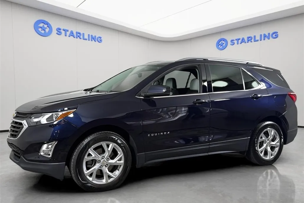 2020 Chevrolet Equinox LT photo 1