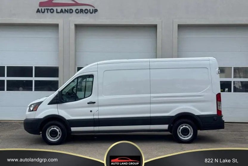 2019 Ford Transit Van photo 1