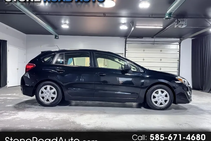 2016 Subaru Impreza 2.0i photo 1