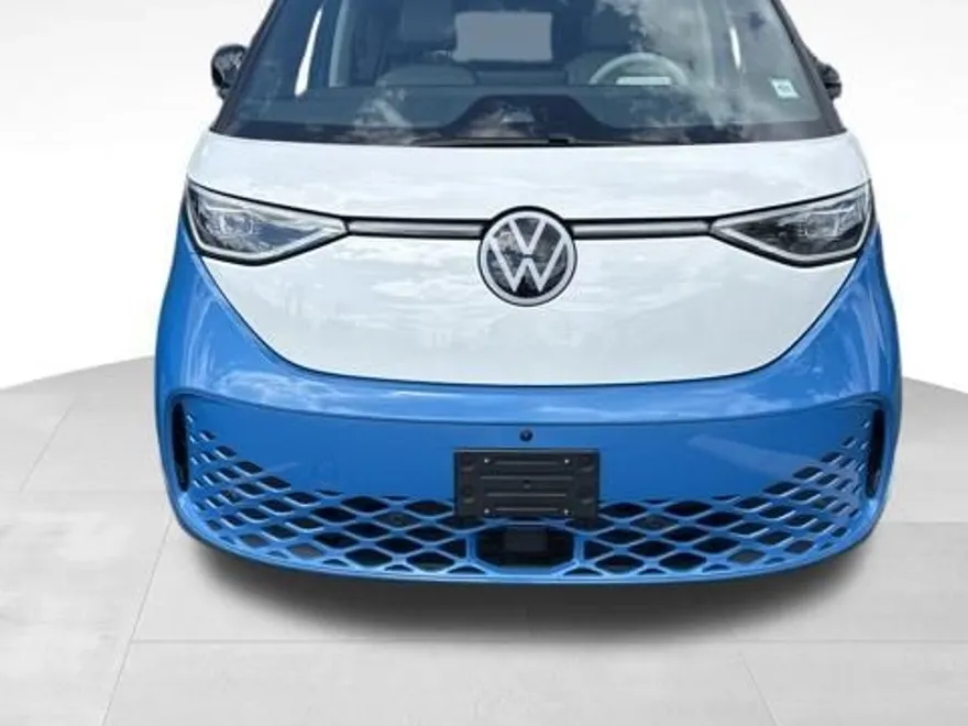 2025 Volkswagen ID. Buzz photo 1
