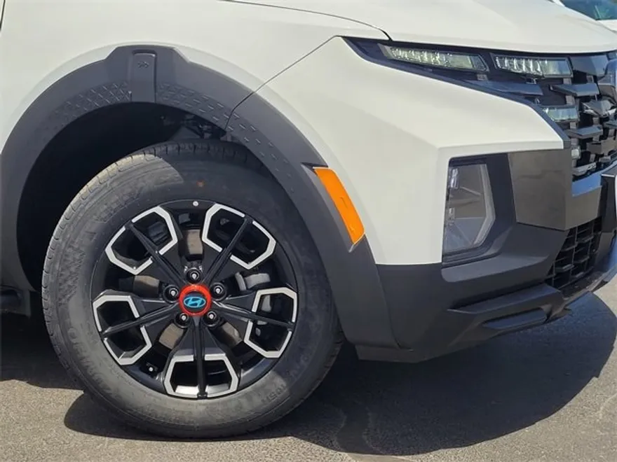 2024 Hyundai Santa Cruz XRT photo 1