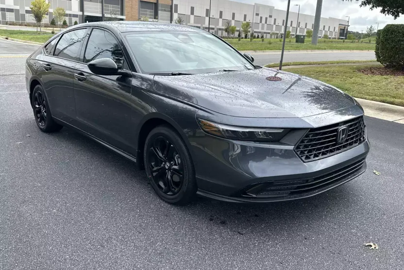 2025 Honda Accord SE photo 1