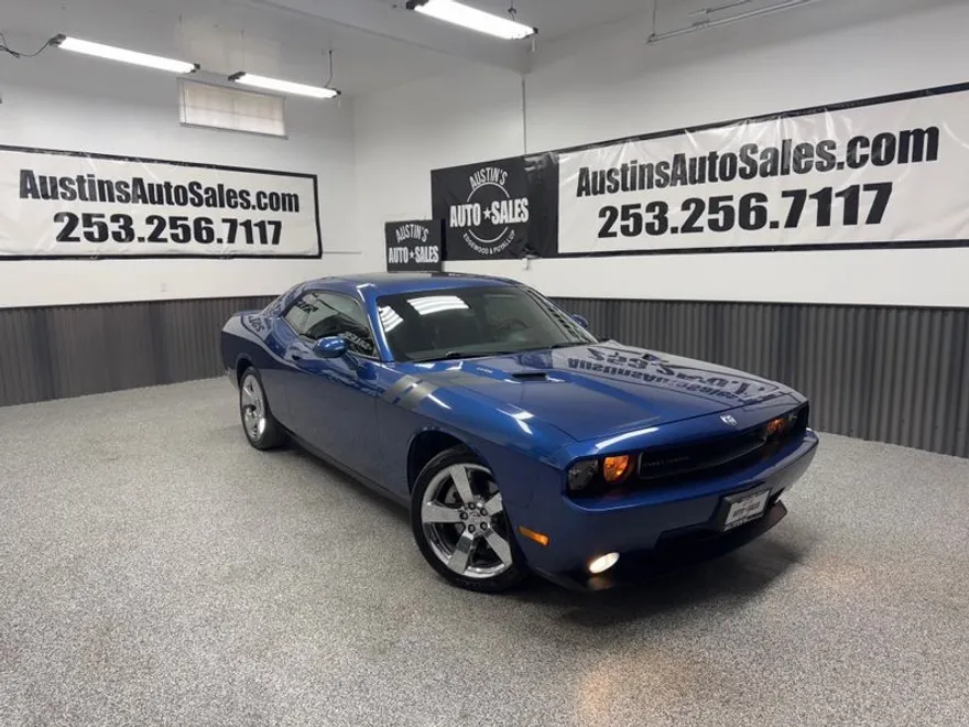 2010 Dodge Challenger R/T photo 1