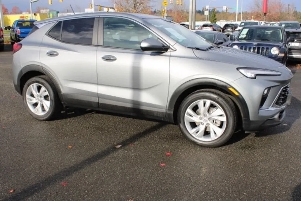 2024 Buick Encore GX Preferred photo 1