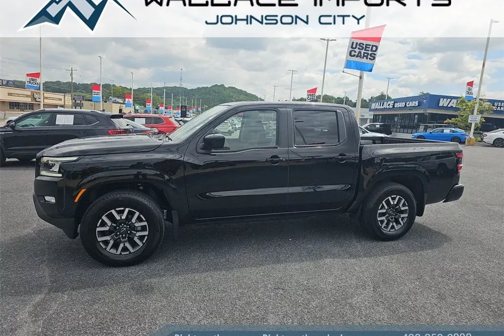 2024 Nissan Frontier SL photo 1