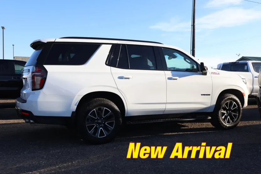 2023 Chevrolet Tahoe Z71 photo 1