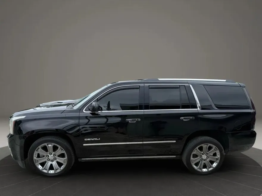 2015 Gmc Yukon Denali photo 1